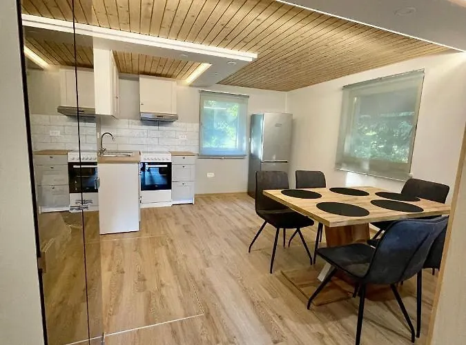 Počitniška hiša Cebelnk: Sanjska Hisica 4 Km Od Bleda *